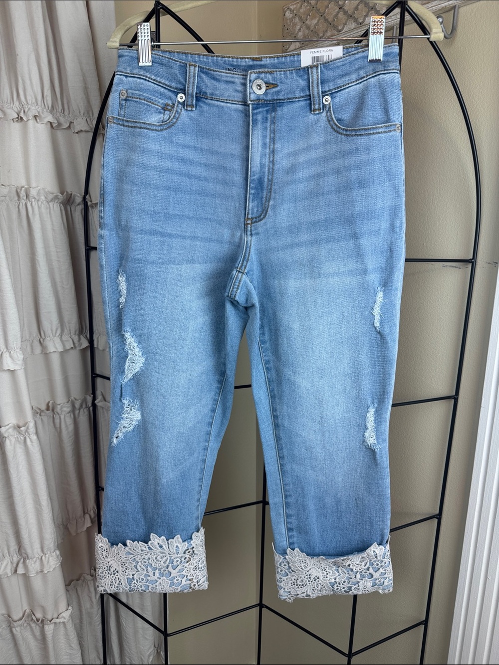 INC International Concepts Light Blue Cropped Distressed Jeans Lace Trim Size 6P